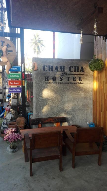 Cham Cha Hostel Chiang Mai Buitenkant foto