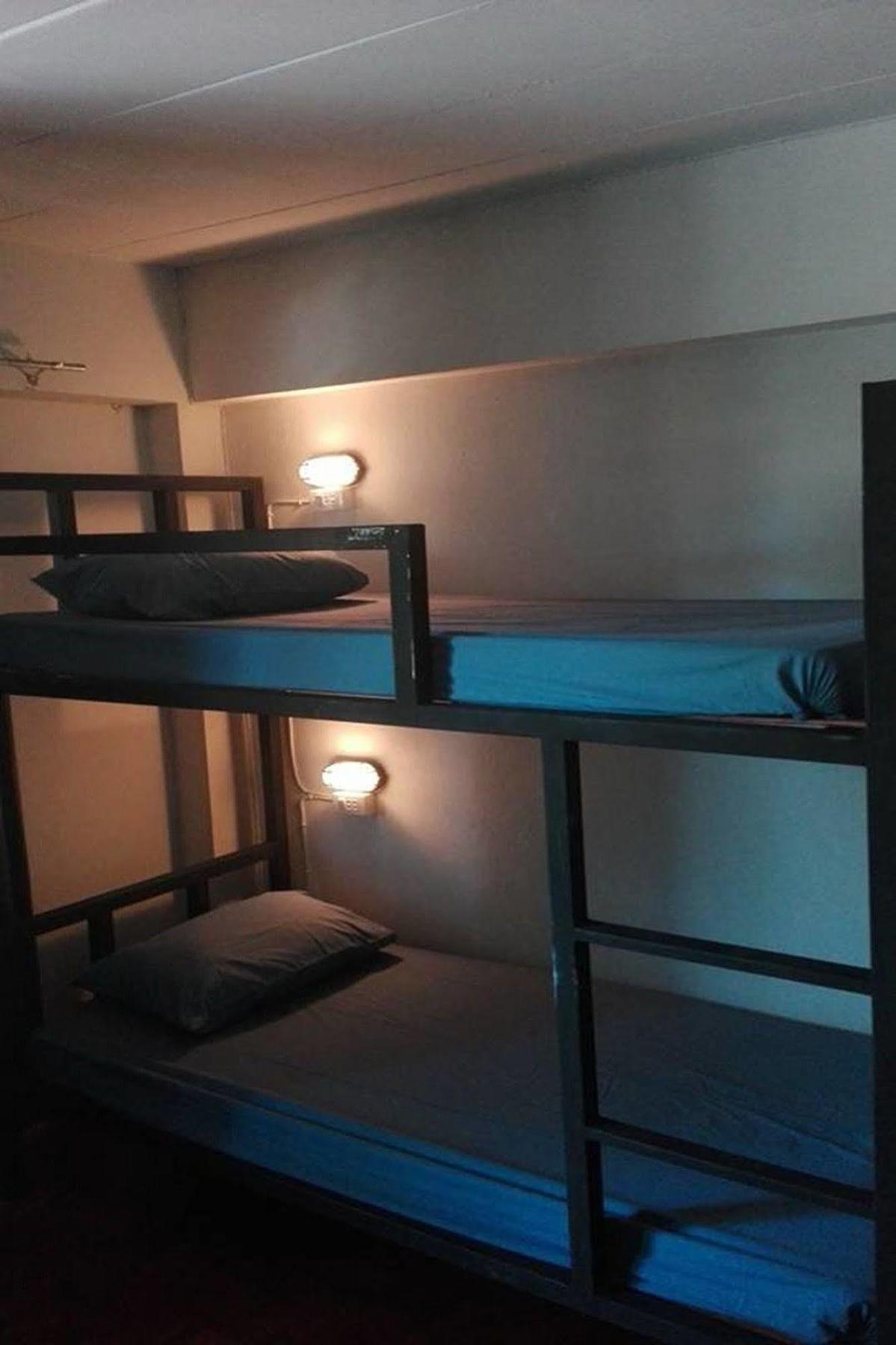 Cham Cha Hostel Chiang Mai Buitenkant foto