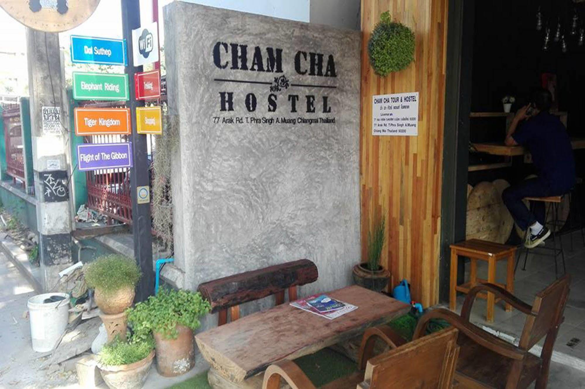 Cham Cha Hostel Chiang Mai Buitenkant foto